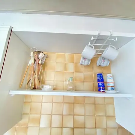 Apartment Appt Av De La