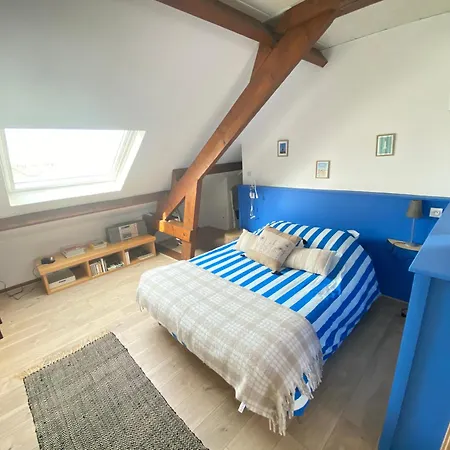 Apartment Appt Av De La *